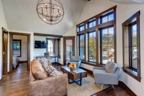 Aurum Condo - 1 BR with Mtn Views, Steps from Main St Breckenridge